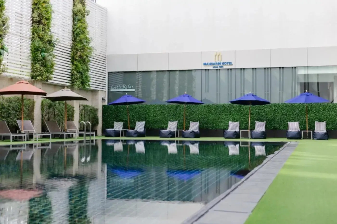 12 Nights Christmas Package Name New